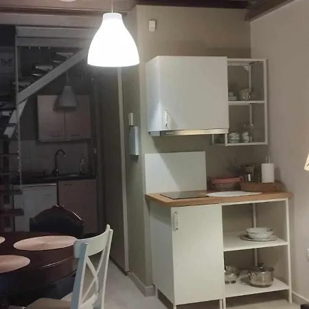 Short Loft At