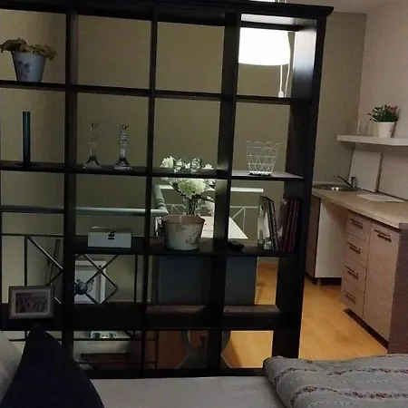 Short Loft At Apartamento Tessalónica
